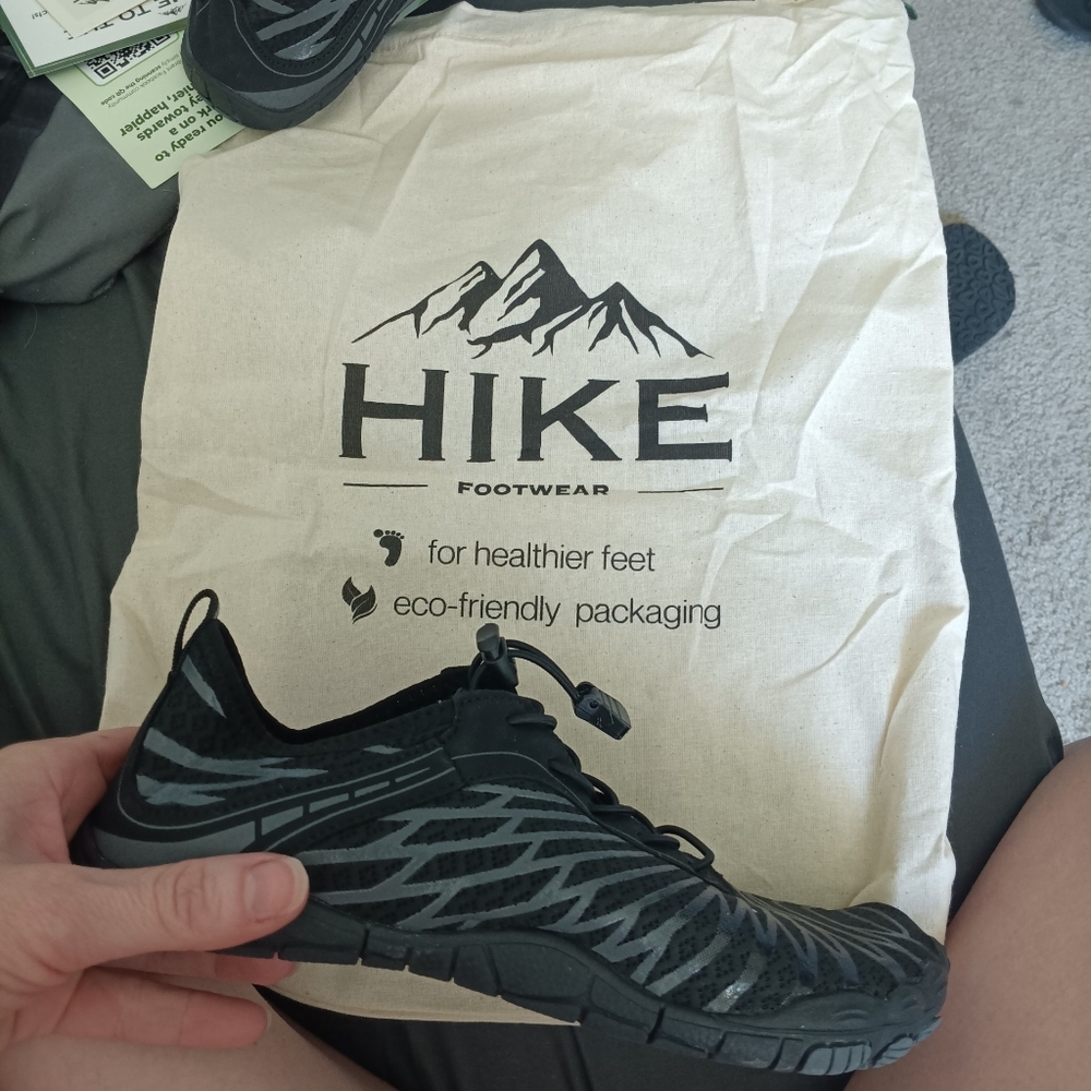 8.5 Hiking Shoes